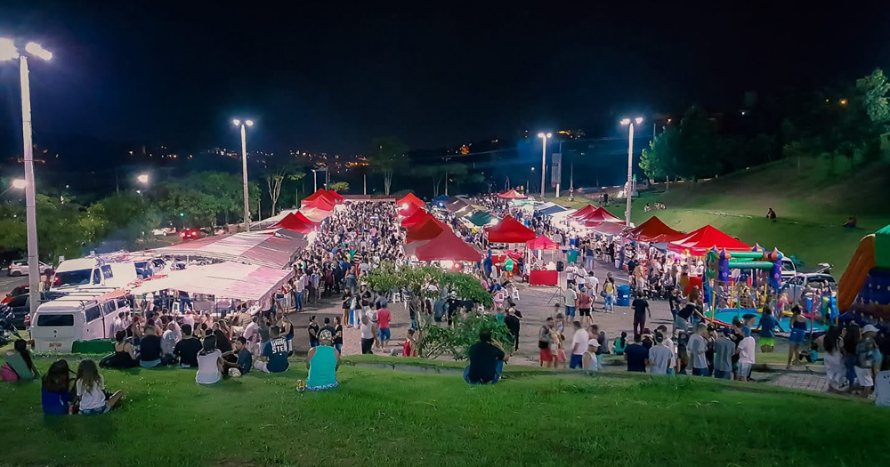 Feira Noturna CC